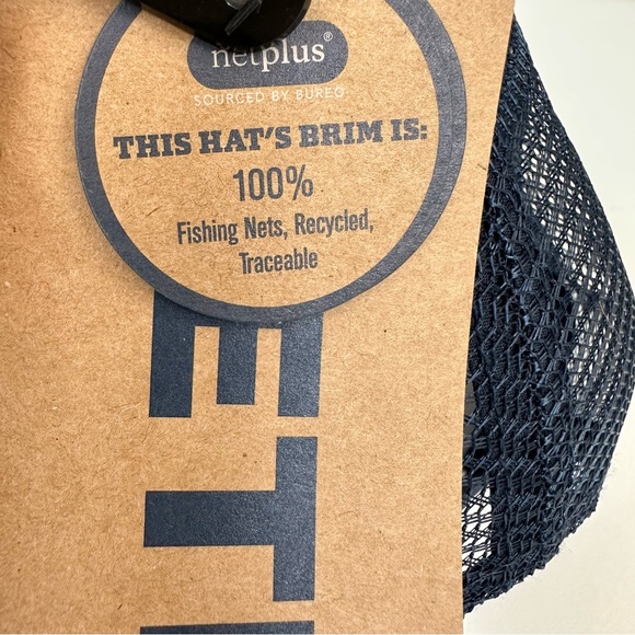 YETI Men's Star Badge Trucker Hat USA MSRP $25 Cap Netted Built For The … - Picture 4 of 13